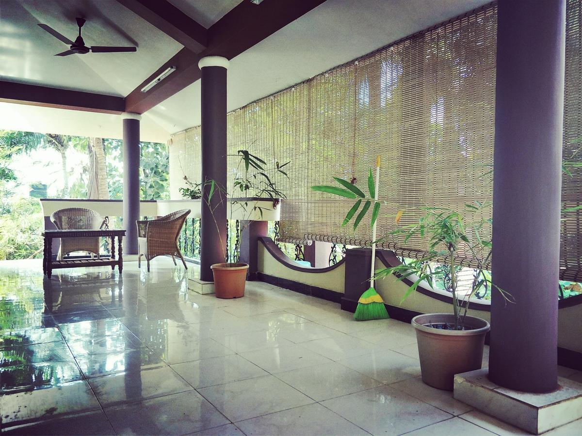 The Banyan Hut Leilighet Thiruvananthapuram Eksteriør bilde